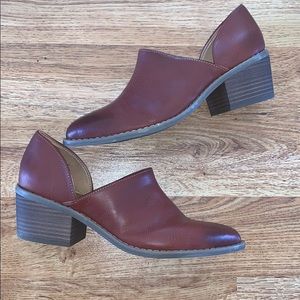 Universal Threads Shoe | size 7.5